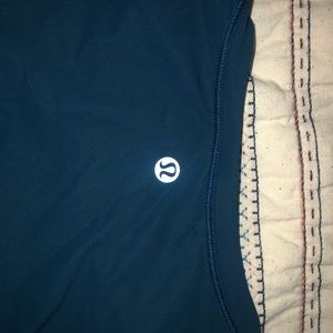 Lulu lemon shirt size 4